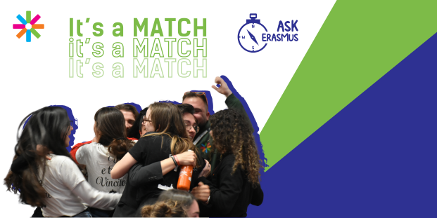 Studenti ESN con la scritta "It's a match"